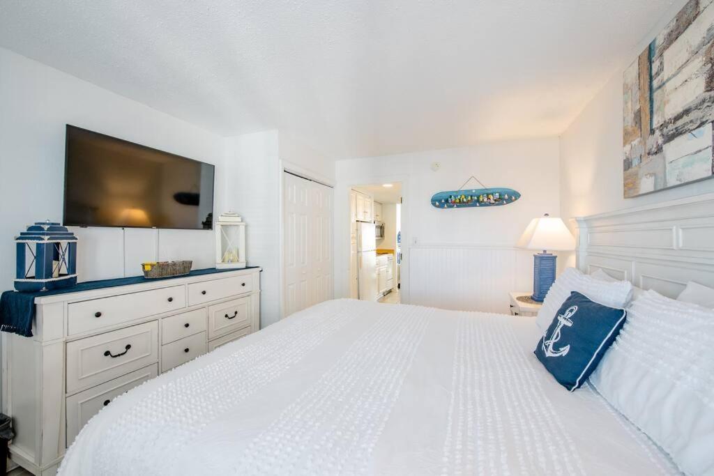 Royal Retreat-Amazing View-King Bed-1 Bedroom-Full Kitchen-Free Parking-Self Check-In Myrtle Beach Bagian luar foto