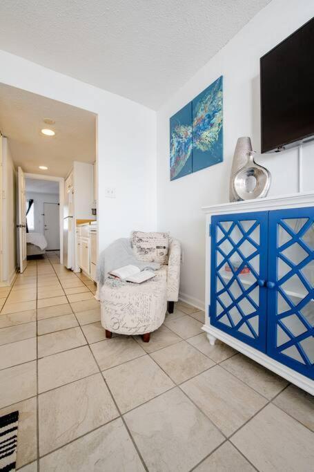 Royal Retreat-Amazing View-King Bed-1 Bedroom-Full Kitchen-Free Parking-Self Check-In Myrtle Beach Bagian luar foto