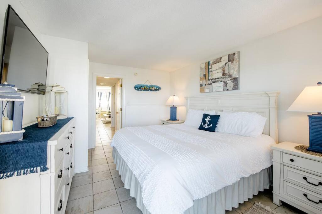 Royal Retreat-Amazing View-King Bed-1 Bedroom-Full Kitchen-Free Parking-Self Check-In Myrtle Beach Bagian luar foto